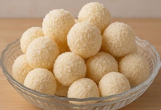 Easy Coconut Balls with Sweetened Condensed Milk